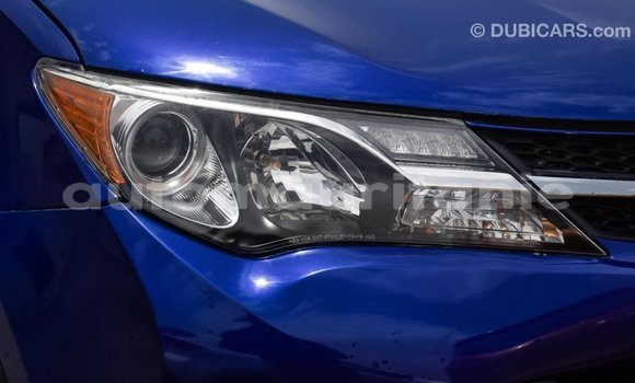 Acheter Import Utilitaire Toyota HiAce Bleu à Import - Dubai, Adrar Acheter Import Utilitaire Toyota HiAce Bleu à Import - Dubai, Adrar