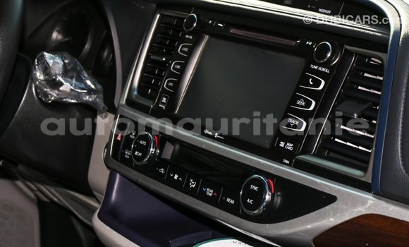 Acheter Import Voiture Toyota Highlander Autre à Import - Dubai, Adrar Acheter Import Voiture Toyota Highlander Autre à Import - Dubai, Adrar