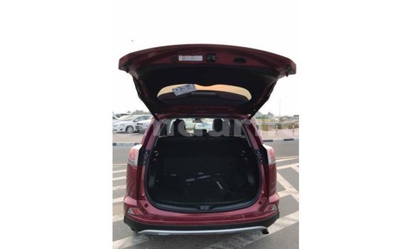 Acheter Import Utilitaire Toyota HiAce Rouge à Import - Dubai, Adrar Acheter Import Utilitaire Toyota HiAce Rouge à Import - Dubai, Adrar