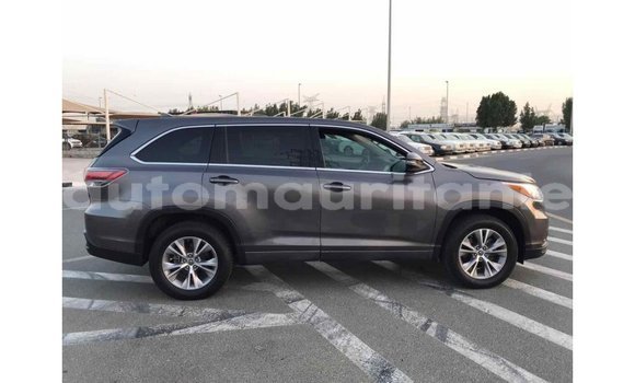 Acheter Import Voiture Toyota Highlander Autre à Import - Dubai, Adrar Acheter Import Voiture Toyota Highlander Autre à Import - Dubai, Adrar