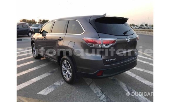 Acheter Import Voiture Toyota Highlander Autre à Import - Dubai, Adrar Acheter Import Voiture Toyota Highlander Autre à Import - Dubai, Adrar