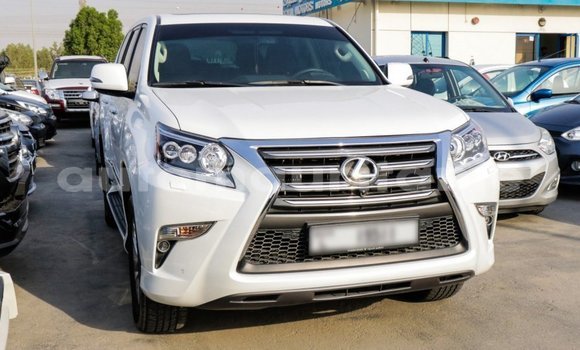 Acheter Import Voiture Lexus GX Blanc à Import - Dubai, Adrar Acheter Import Voiture Lexus GX Blanc à Import - Dubai, Adrar