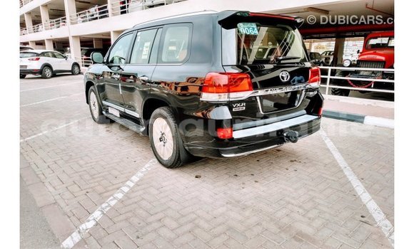 Buy Import Toyota Land Cruiser Black Car in Import - Dubai in Adrar Buy Import Toyota Land Cruiser Black Car in Import - Dubai in Adrar