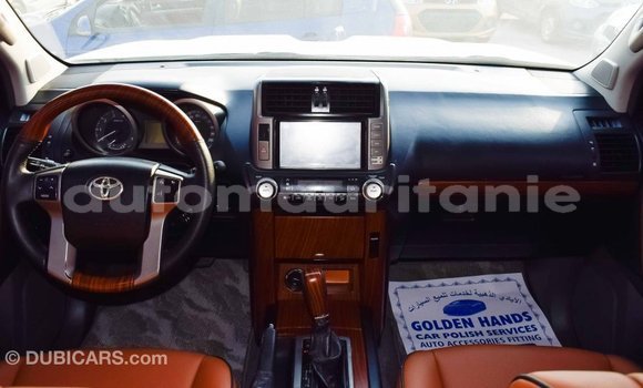 Acheter Import Voiture Toyota Prado Blanc à Import - Dubai, Adrar Acheter Import Voiture Toyota Prado Blanc à Import - Dubai, Adrar