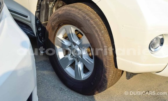 Acheter Import Voiture Toyota Prado Blanc à Import - Dubai, Adrar Acheter Import Voiture Toyota Prado Blanc à Import - Dubai, Adrar