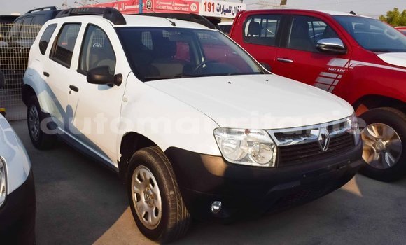 Acheter Import Voiture Renault Duster Blanc à Import - Dubai, Adrar Acheter Import Voiture Renault Duster Blanc à Import - Dubai, Adrar