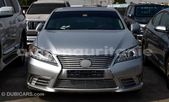 Acheter Import Voiture Lexus ES Autre à Import - Dubai, Adrar Acheter Import Voiture Lexus ES Autre à Import - Dubai, Adrar