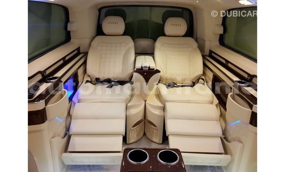 Buy Import Mercedes-Benz 250 Black Car in Import - Dubai in Adrar Buy Import Mercedes-Benz 250 Black Car in Import - Dubai in Adrar