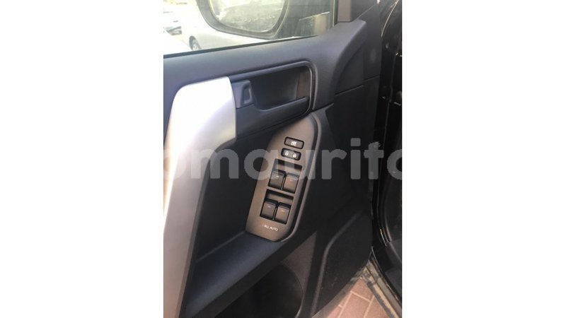 Big with watermark toyota prado adrar import dubai 1652