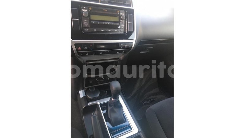 Big with watermark toyota prado adrar import dubai 1652