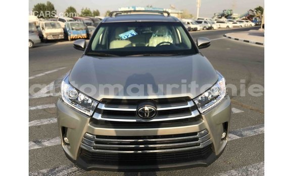 Acheter Import Voiture Toyota Highlander Autre à Import - Dubai, Adrar Acheter Import Voiture Toyota Highlander Autre à Import - Dubai, Adrar