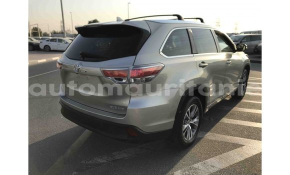 Acheter Import Voiture Toyota Highlander Autre à Import - Dubai, Adrar Acheter Import Voiture Toyota Highlander Autre à Import - Dubai, Adrar