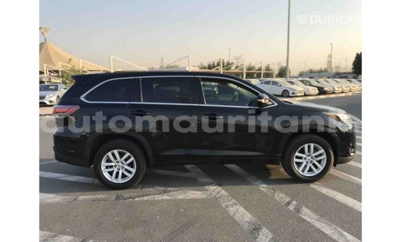 Acheter Import Voiture Toyota Highlander Noir à Import - Dubai, Adrar Acheter Import Voiture Toyota Highlander Noir à Import - Dubai, Adrar