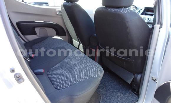 Buy Used Mitsubishi L200 Silver Car in Nouadhibou in Dakhlet Nouadhibou Buy Used Mitsubishi L200 Silver Car in Nouadhibou in Dakhlet Nouadhibou