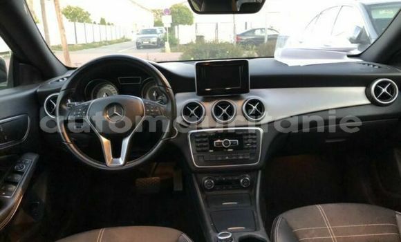 Buy Used Mercedes-Benz 200 Other Car in Guerou in Assaba Buy Used Mercedes-Benz 200 Other Car in Guerou in Assaba