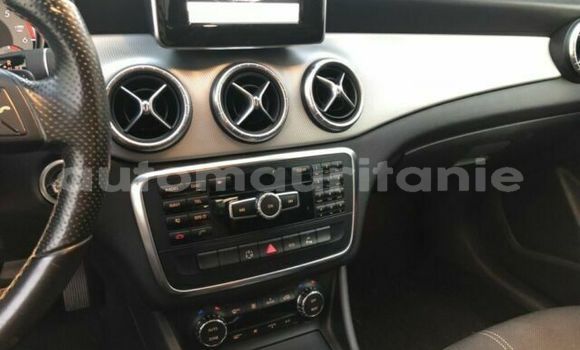 Buy Used Mercedes-Benz 200 Other Car in Guerou in Assaba Buy Used Mercedes-Benz 200 Other Car in Guerou in Assaba