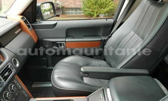 Buy Used Land Rover Range Rover Green Car in Sélibaby in Guidimaka Buy Used Land Rover Range Rover Green Car in Sélibaby in Guidimaka