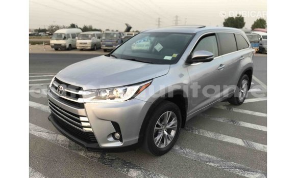 Acheter Import Voiture Toyota Highlander Autre à Import - Dubai, Adrar Acheter Import Voiture Toyota Highlander Autre à Import - Dubai, Adrar