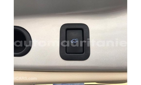Acheter Import Voiture Toyota Highlander Autre à Import - Dubai, Adrar Acheter Import Voiture Toyota Highlander Autre à Import - Dubai, Adrar