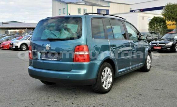 Buy Used Volkswagen Touran Green Car in Nouadhibou in Dakhlet Nouadhibou Buy Used Volkswagen Touran Green Car in Nouadhibou in Dakhlet Nouadhibou