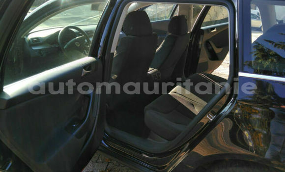 Buy Used Volkswagen Passat Black Car in Guerou in Assaba Buy Used Volkswagen Passat Black Car in Guerou in Assaba