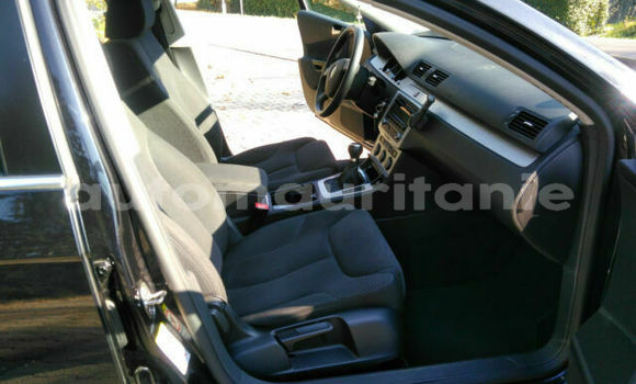 Buy Used Volkswagen Passat Black Car in Guerou in Assaba Buy Used Volkswagen Passat Black Car in Guerou in Assaba
