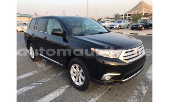 Acheter Import Voiture Toyota Highlander Noir à Import - Dubai, Adrar Acheter Import Voiture Toyota Highlander Noir à Import - Dubai, Adrar