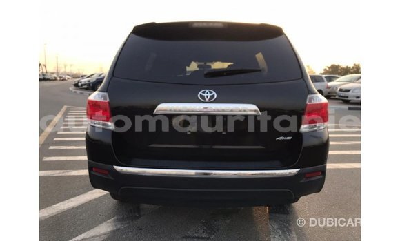 Acheter Import Voiture Toyota Highlander Noir à Import - Dubai, Adrar Acheter Import Voiture Toyota Highlander Noir à Import - Dubai, Adrar