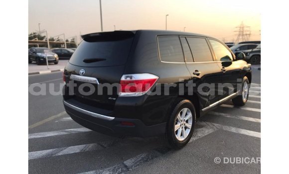 Acheter Import Voiture Toyota Highlander Noir à Import - Dubai, Adrar Acheter Import Voiture Toyota Highlander Noir à Import - Dubai, Adrar
