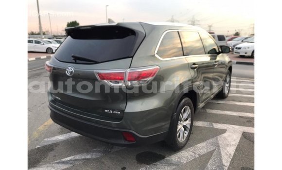 Acheter Import Voiture Toyota Highlander Autre à Import - Dubai, Adrar Acheter Import Voiture Toyota Highlander Autre à Import - Dubai, Adrar