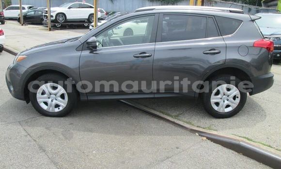 Acheter Occasion Voiture Toyota RAV4 Gris à Sélibaby, Guidimaka Acheter Occasion Voiture Toyota RAV4 Gris à Sélibaby, Guidimaka