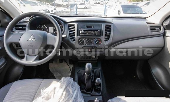 Buy Import Mitsubishi L200 White Car in Import - Dubai in Adrar Buy Import Mitsubishi L200 White Car in Import - Dubai in Adrar