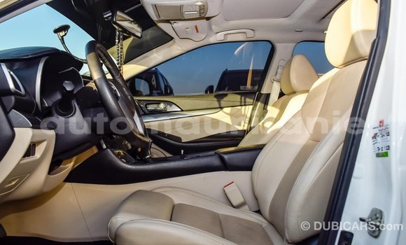 Acheter Import Voiture Nissan Maxima Blanc à Import - Dubai, Adrar Acheter Import Voiture Nissan Maxima Blanc à Import - Dubai, Adrar