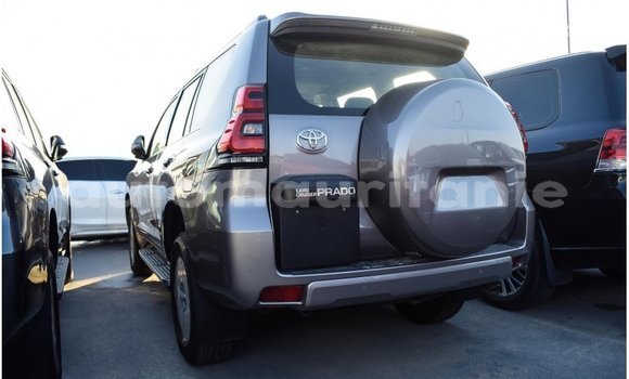 Acheter Import Voiture Toyota Prado Autre à Import - Dubai, Adrar Acheter Import Voiture Toyota Prado Autre à Import - Dubai, Adrar