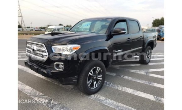 Acheter Import Voiture Toyota Tacoma Noir à Import - Dubai, Adrar Acheter Import Voiture Toyota Tacoma Noir à Import - Dubai, Adrar