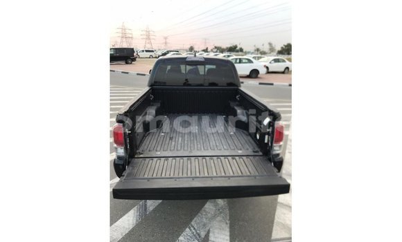 Acheter Import Voiture Toyota Tacoma Noir à Import - Dubai, Adrar Acheter Import Voiture Toyota Tacoma Noir à Import - Dubai, Adrar