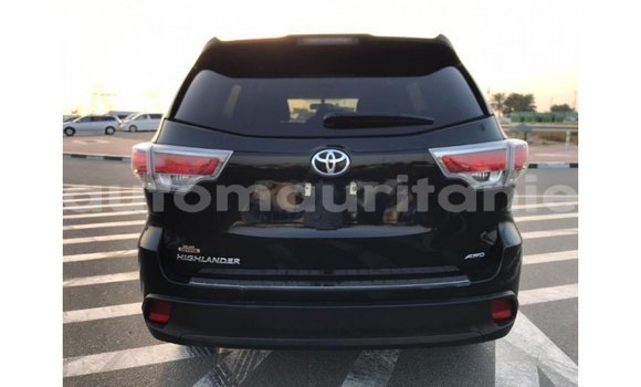 Acheter Import Voiture Toyota Highlander Noir à Import - Dubai, Adrar Acheter Import Voiture Toyota Highlander Noir à Import - Dubai, Adrar