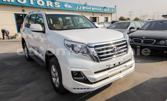 Acheter Import Voiture Toyota Prado Blanc à Import - Dubai, Adrar Acheter Import Voiture Toyota Prado Blanc à Import - Dubai, Adrar