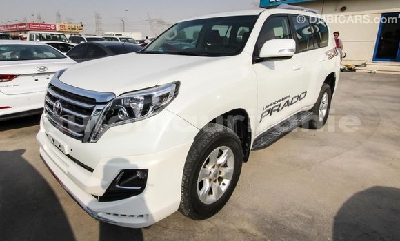 Acheter Import Voiture Toyota Prado Blanc à Import - Dubai, Adrar Acheter Import Voiture Toyota Prado Blanc à Import - Dubai, Adrar