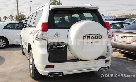 Acheter Import Voiture Toyota Prado Blanc à Import - Dubai, Adrar Acheter Import Voiture Toyota Prado Blanc à Import - Dubai, Adrar