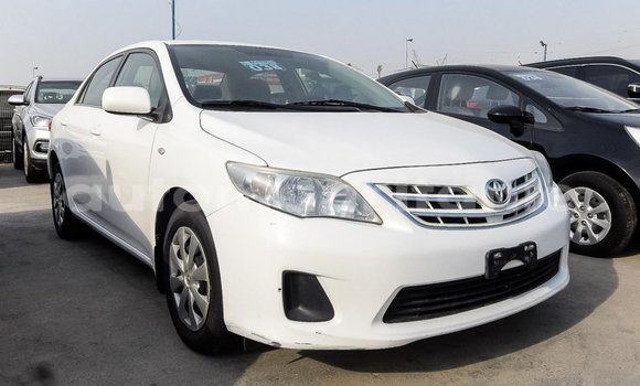 Acheter Import Voiture Toyota Corolla Blanc à Import - Dubai, Adrar Acheter Import Voiture Toyota Corolla Blanc à Import - Dubai, Adrar