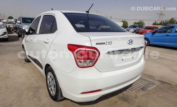Acheter Import Voiture Hyundai i10 Blanc à Import - Dubai, Adrar Acheter Import Voiture Hyundai i10 Blanc à Import - Dubai, Adrar