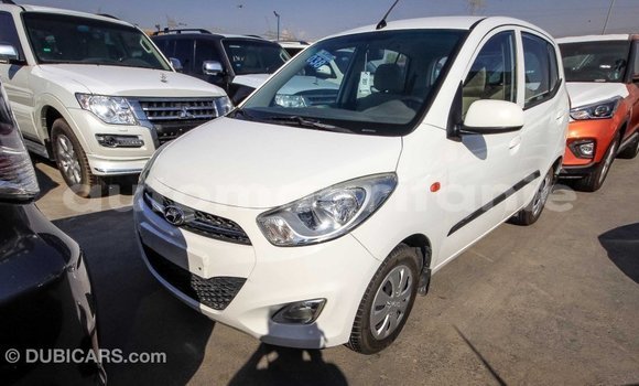 Acheter Import Voiture Hyundai i10 Blanc à Import - Dubai, Adrar Acheter Import Voiture Hyundai i10 Blanc à Import - Dubai, Adrar