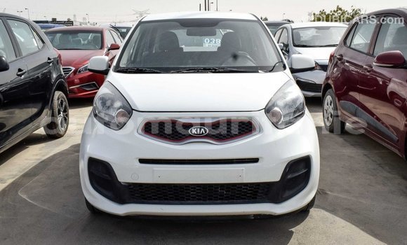 Acheter Import Voiture Kia Picanto Blanc à Import - Dubai, Adrar Acheter Import Voiture Kia Picanto Blanc à Import - Dubai, Adrar