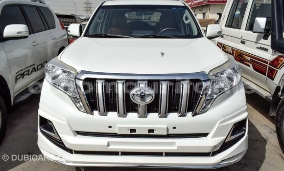 Acheter Import Voiture Toyota Prado Blanc à Import - Dubai, Adrar Acheter Import Voiture Toyota Prado Blanc à Import - Dubai, Adrar