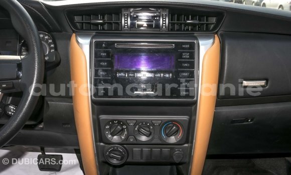 Acheter Import Voiture Toyota Fortuner Blanc à Import - Dubai, Adrar Acheter Import Voiture Toyota Fortuner Blanc à Import - Dubai, Adrar