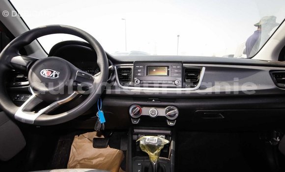 Acheter Import Voiture Kia Rio Rouge à Import - Dubai, Adrar Acheter Import Voiture Kia Rio Rouge à Import - Dubai, Adrar