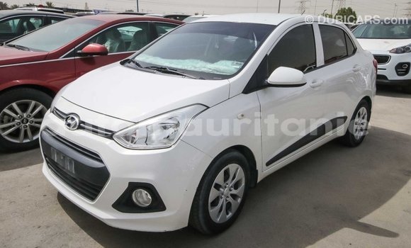 Acheter Import Voiture Hyundai i10 Blanc à Import - Dubai, Adrar Acheter Import Voiture Hyundai i10 Blanc à Import - Dubai, Adrar
