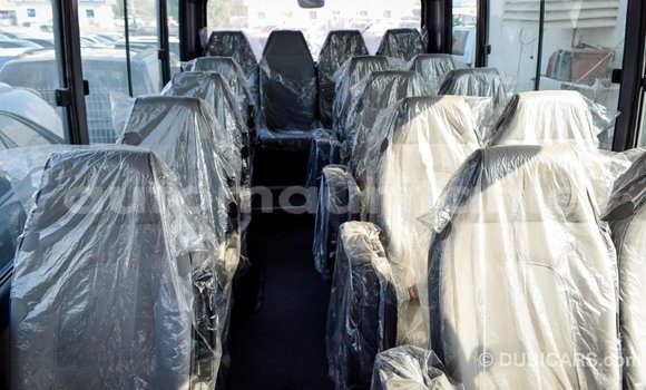 Acheter Import Voiture Hyundai Accent Beige à Import - Dubai, Adrar Acheter Import Voiture Hyundai Accent Beige à Import - Dubai, Adrar