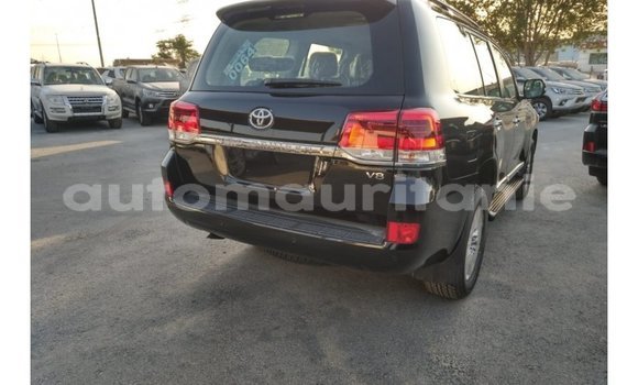 Buy Import Toyota Land Cruiser Black Car in Import - Dubai in Adrar Buy Import Toyota Land Cruiser Black Car in Import - Dubai in Adrar